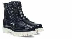 Merida - Elevator Boots In Varnish Leather From 3.1 To 4 Inches